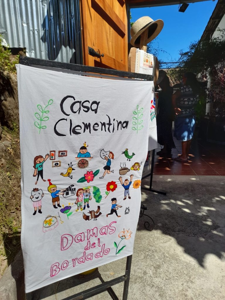 c6144d91 2b6c 4d4a abd6 200484a9865e