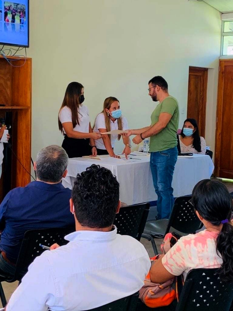 InCollage 20221014 234317347