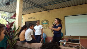 Karilyn Vides presentacion sobre el tratamiento de agua potable para el consumo