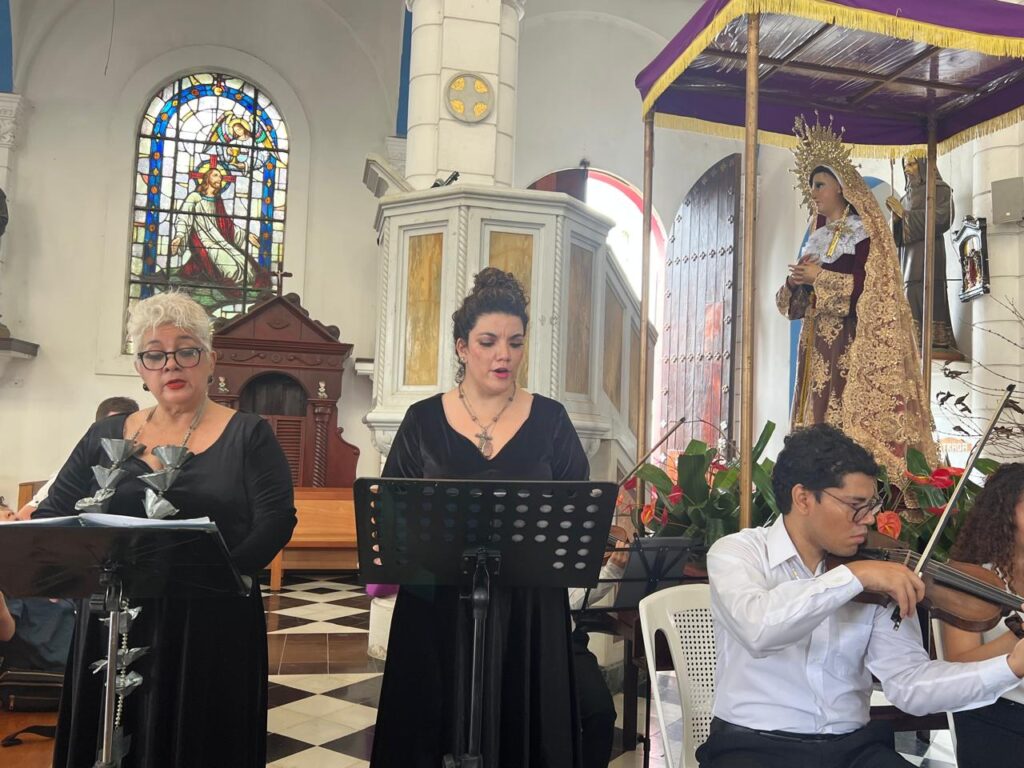 33782991 b573 4915 91e2 920b97f8a7e8