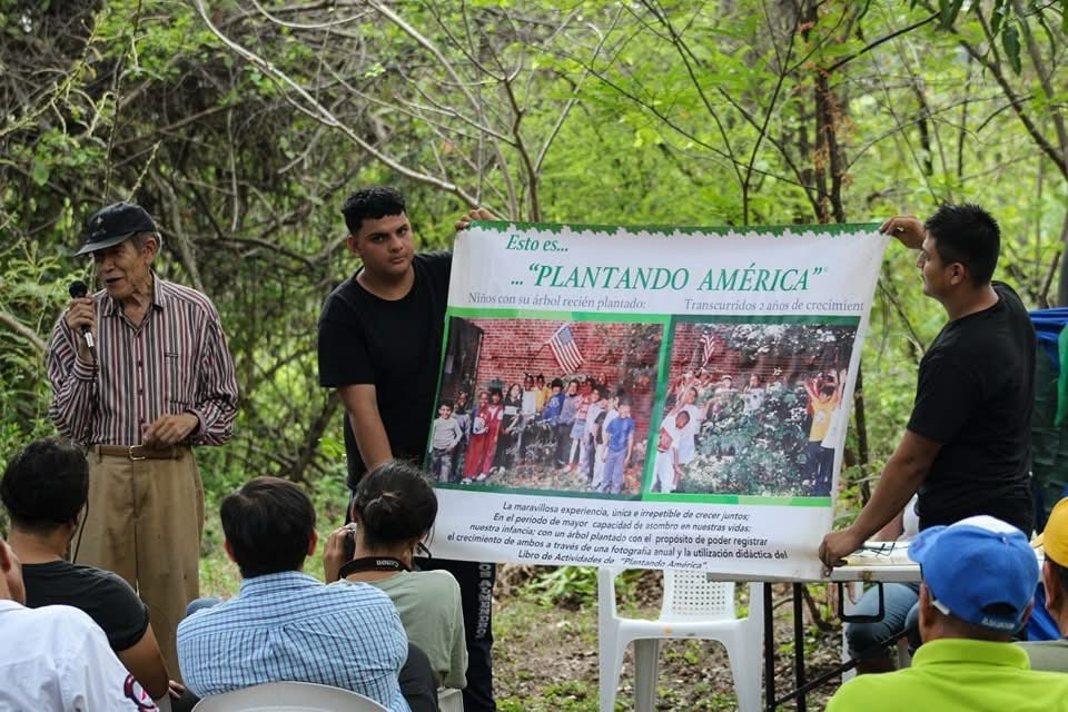 b8d7779f 503c 47c4 832f 6d0f778e291c