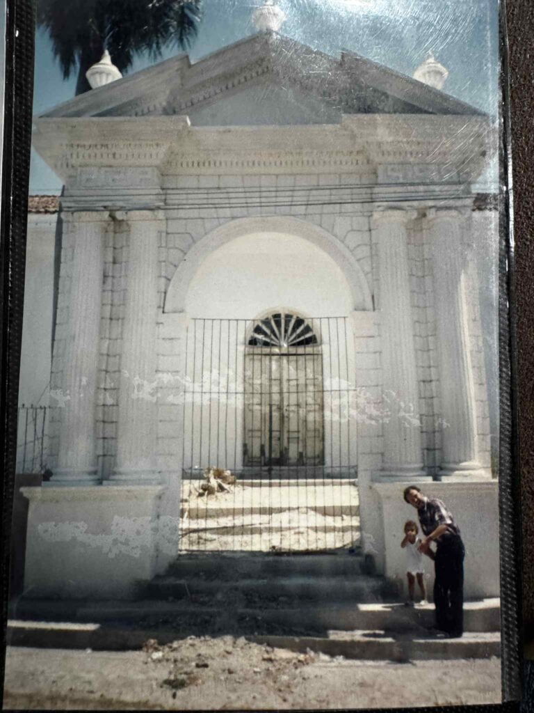 937c8db0 d3bf 41cc 8eb6 2e77a2828b7e