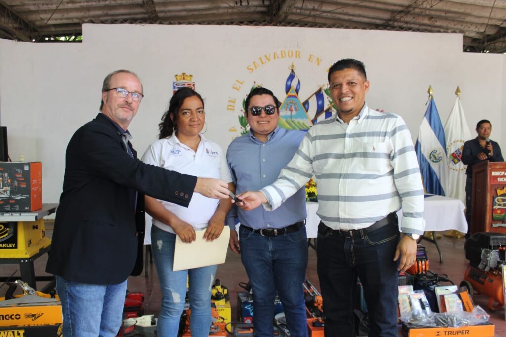 480569449 558359510573305 2199178213641283695 n