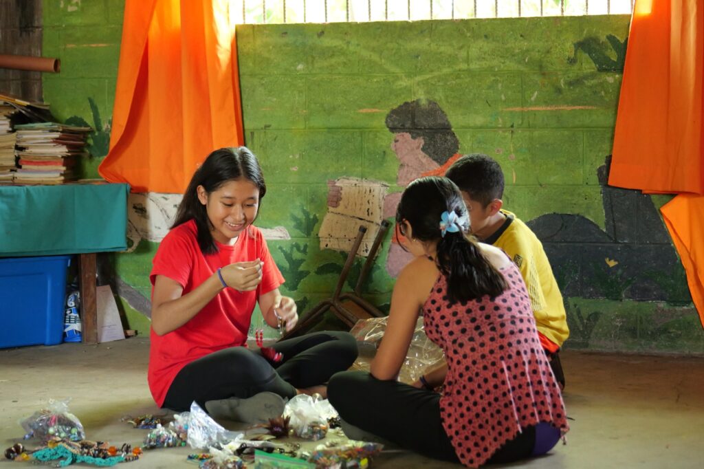 Irma Romero: La niña que asumió la enseñanza de la comunidad El Papaturro tras la Guerra Civil 1 90