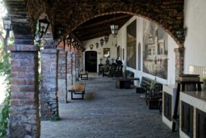 b8f504b3 69bf 441c 9edc 2444113ffe01